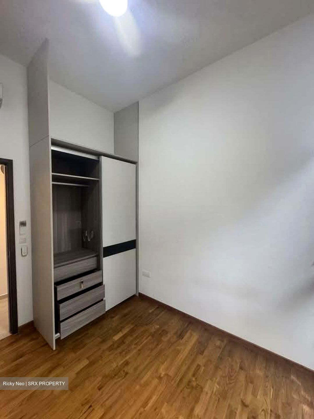 Carpmael 38 (D15), Condominium #584559921